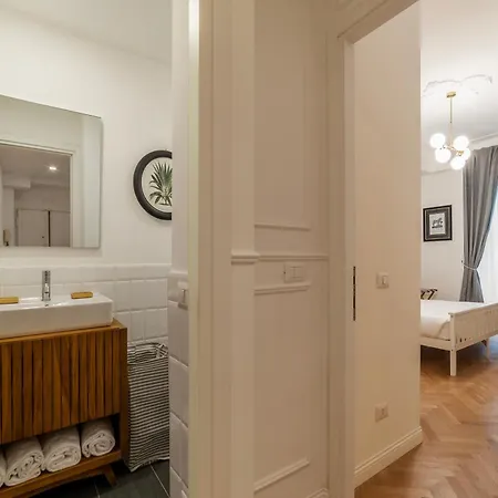 Apartamento Toscana 2bis - Fromhometorome Roma